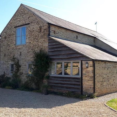 Ashton Keynes The Byre North End Farm Bed & Breakfast エクステリア 写真