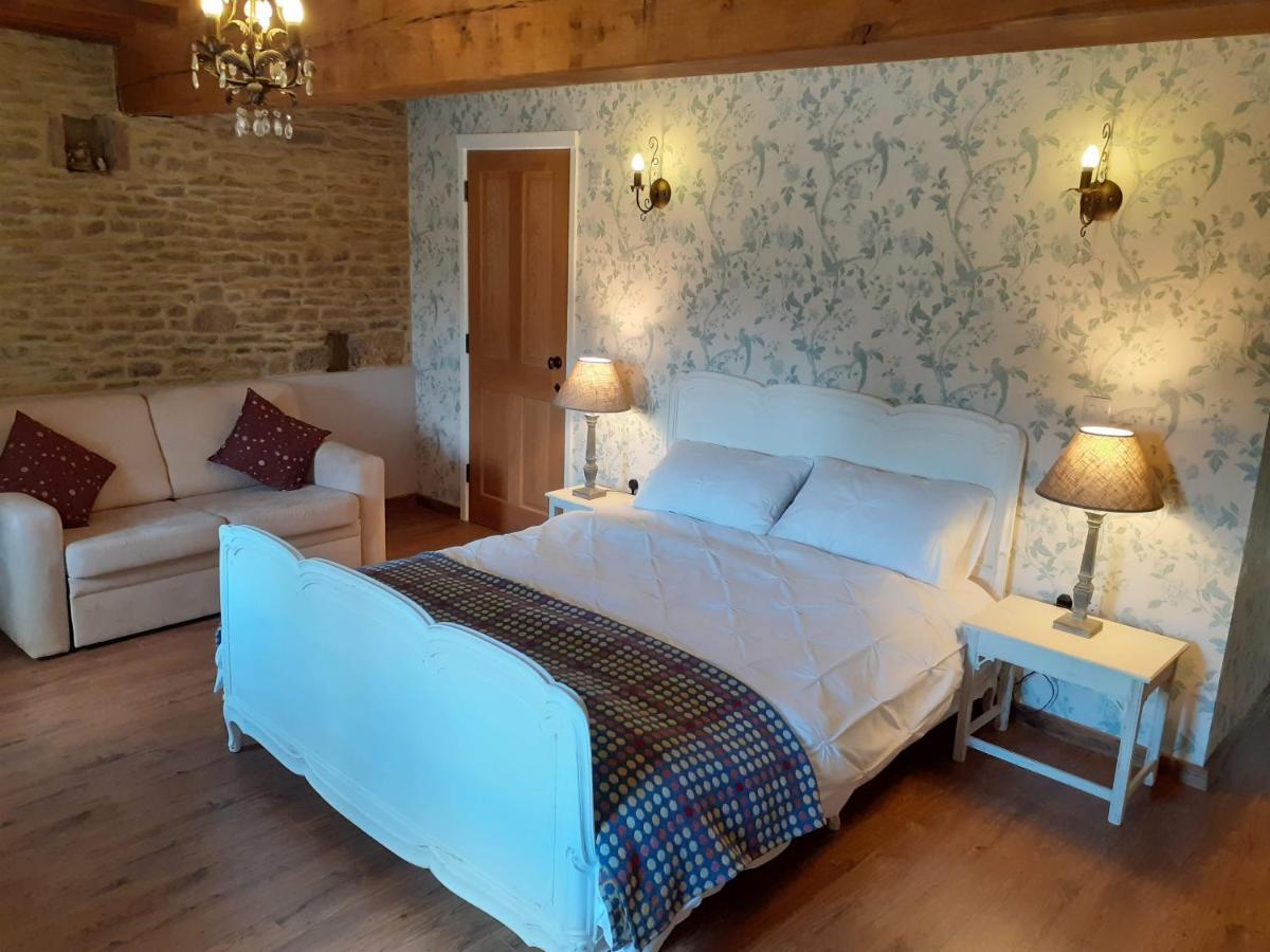 Ashton Keynes The Byre North End Farm Bed & Breakfast エクステリア 写真